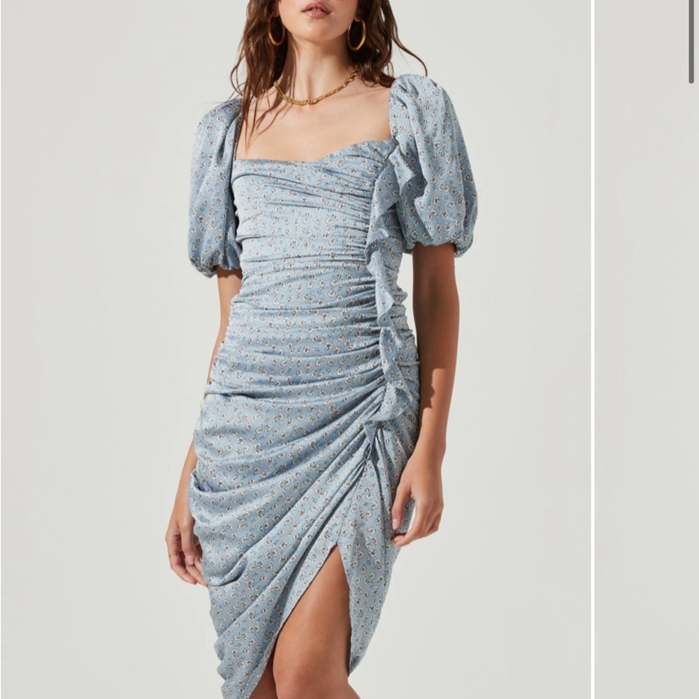 Astr Blue Floral Ruched Midi Dress